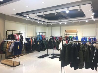 包頭童裝品牌巴拉巴拉羽絨服折扣批發(fā)價(jià)格及廠(chǎng)家直銷(xiāo)全解析